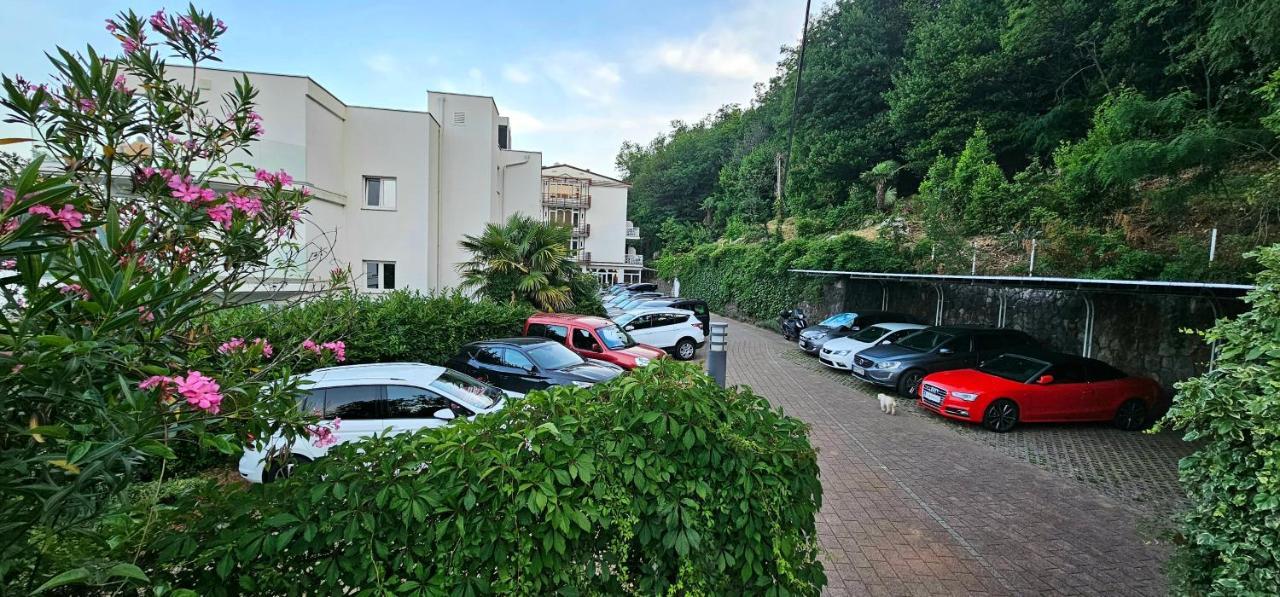 Boutique Hotel Acacia Lovran Exteriér fotografie